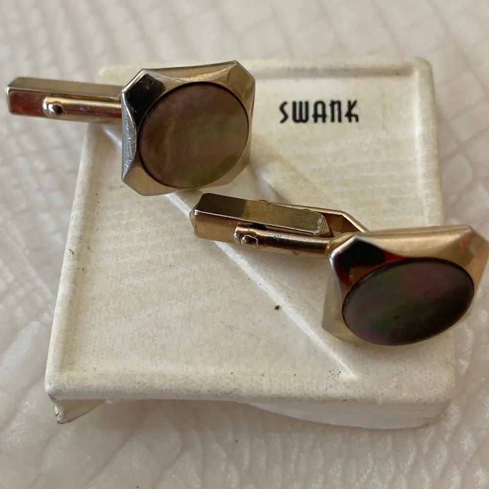 🇺🇸  Blouse /Shirt Swank Gold  Toned Metal Mother of Pearl  Cuff Links